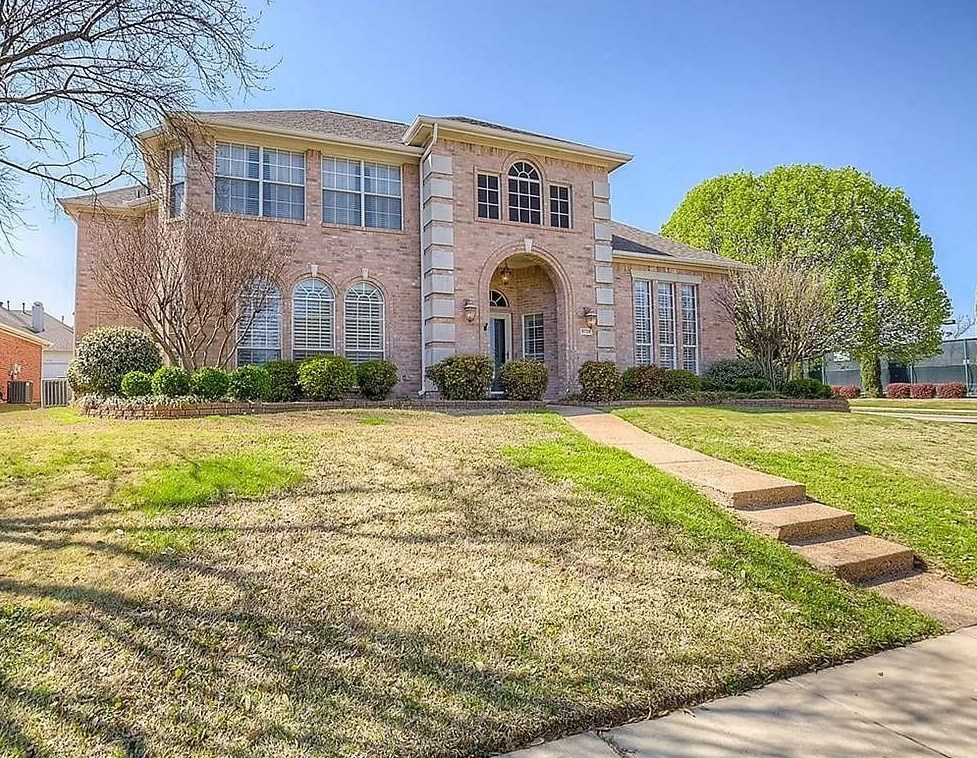 9725 Southern Hills Dr, Plano, TX 75025