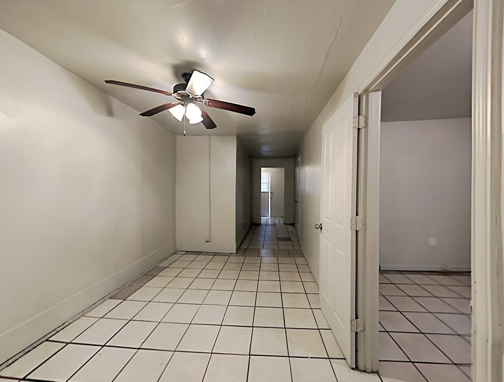 2900 Westbrook Ave #4, Fort Worth, TX 76111