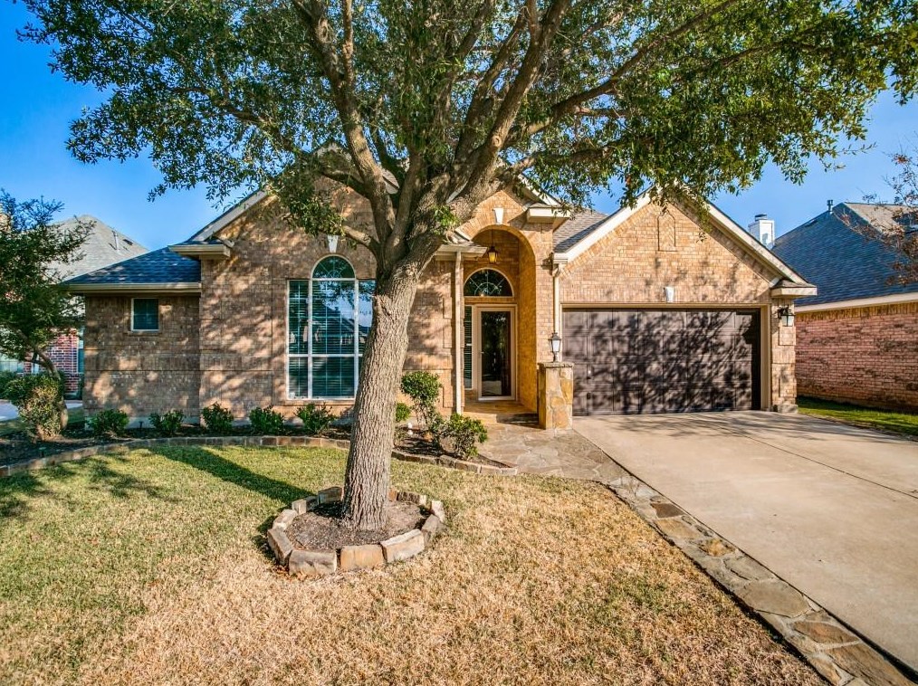 8824 Cracked Wheat Trl, Fort Worth, TX 76179