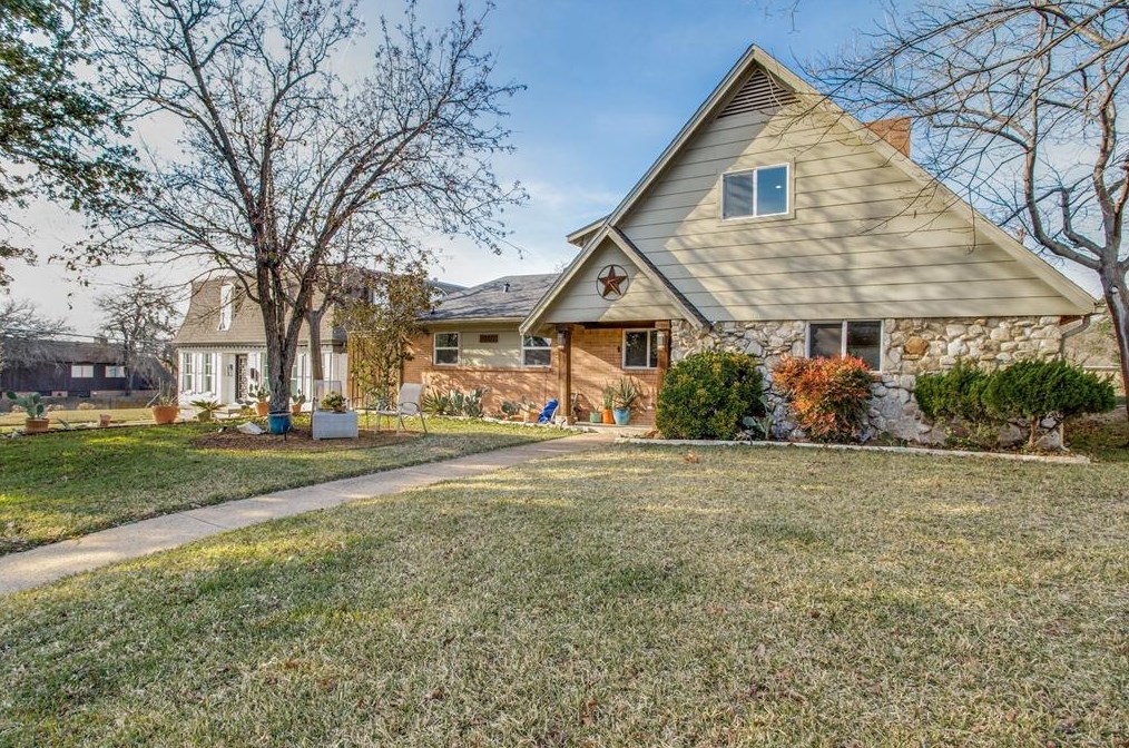 10511 Wyatt St, Dallas, TX 75218-2356