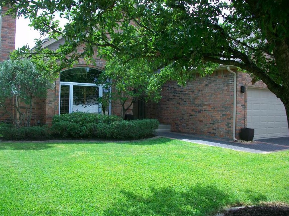 1203 Canvasback, Granbury, TX 76048