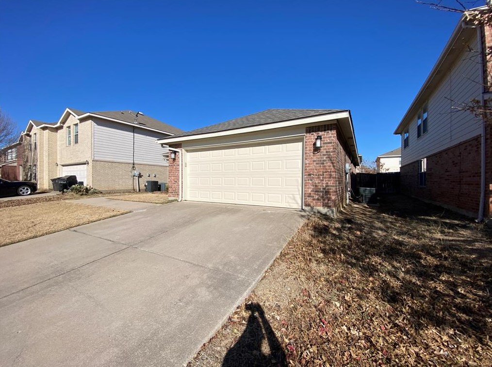 6220 Apalachee Trl, Fort Worth, TX 76179