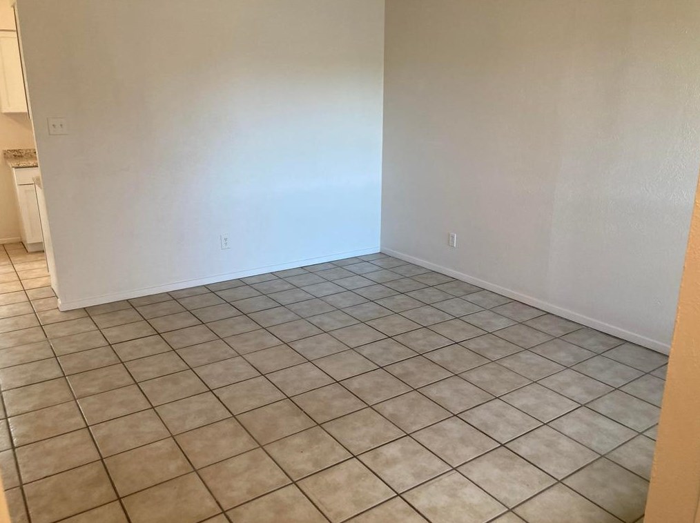 3510 Pacesetter Dr, Dallas TX  75241-5946 exterior