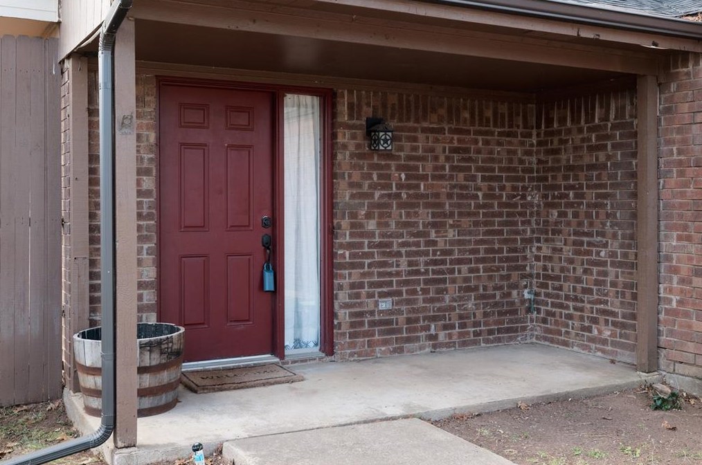 1444 Thistlewood Ln, Grapevine, TX 76051-2779