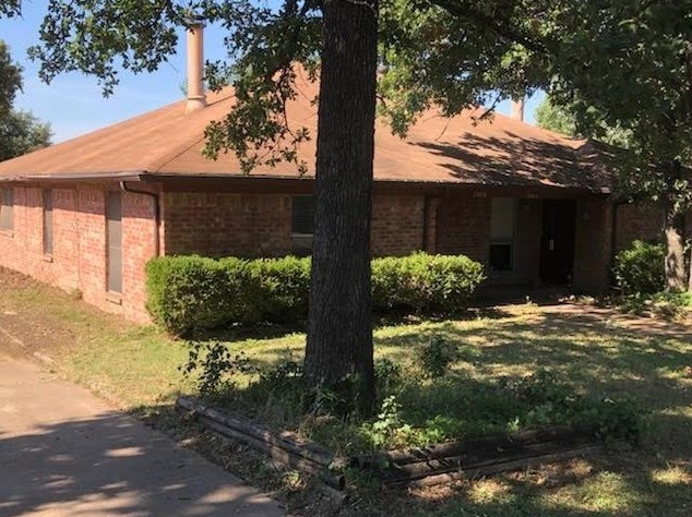 7008 Lincoln Dr, Fort Worth, TX 76182