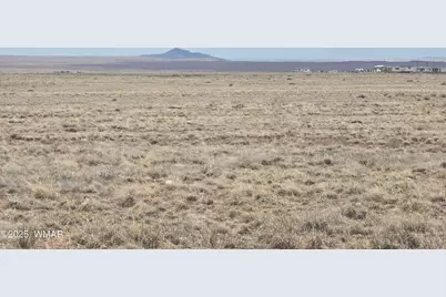 7943 Roulette Avenue, Holbrook, AZ 86025 - Photo 4