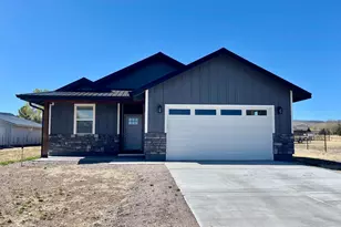 253 E 5th Ave, Eagar, AZ 85925 - Photo 2
