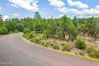 2793 Skyhawk Drive, Overgaard, AZ 85933 - Photo 1