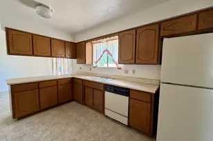 450 N 14th W, Saint Johns, AZ 85936 - Photo 8
