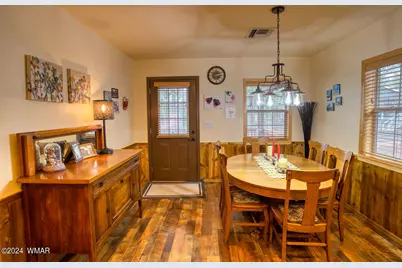 640 S Mountain Pines Avenue, Show Low, AZ 85901 - Photo 12