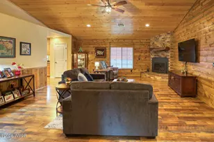 640 S Mountain Pines Ave, Show Low, AZ 85901 - Photo 6