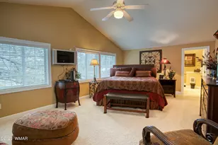 4654 Sweeping Vista Dr, Pinetop, AZ 85935 - Photo 16