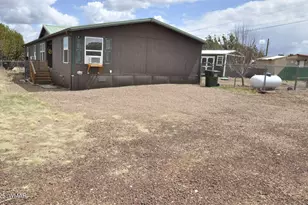 1775 Queen Crk St, Show Low, AZ 85901 - Photo 1