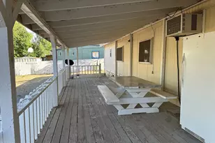 1057 S Burk St, Eagar, AZ 85925 - Photo 22