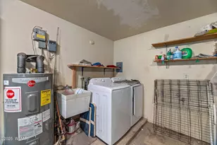 3400 Navajo Dr, Overgaard, AZ 85933 - Photo 20