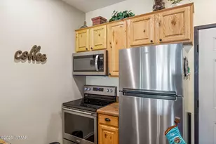 2407 Quarter Horse Trl, Overgaard, AZ 85933 - Photo 10