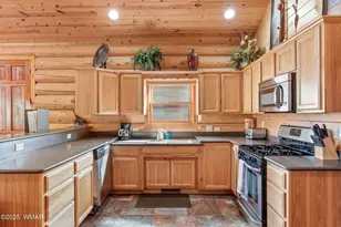 44 Main St, Greer, AZ 85927 - Photo 8