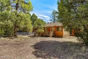 2979 Western Star Dr, Overgaard, AZ 85933 - Photo 2