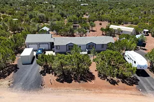 28 County Road 3203, Vernon, AZ 85940 - Photo 2