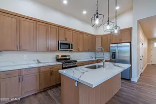 840 E Blue Jay, Show Low, AZ 85901 - Photo 6