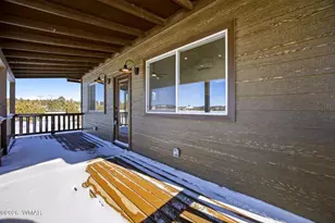 2763 Sunflower Dr, Overgaard, AZ 85933 - Photo 6
