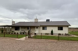 929 E Willow Ln, Taylor, AZ 85939 - Photo 2