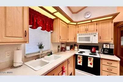 270 N Clark Road, Unit #114, Show Low, AZ 85901 - Photo 18