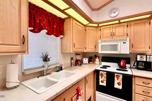 270 N Clark Rd, Show Low, AZ 85901 - Photo 18