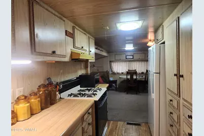 2052 Grey Squirrel Trail, Overgaard, AZ 85933 - Photo 10