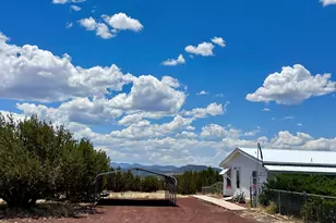 52 County Rd 8010, Concho, AZ 85924 - Photo 2