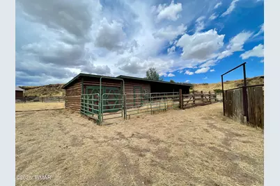 183 N Becker Lake Road, Springerville, AZ 85938 - Photo 38