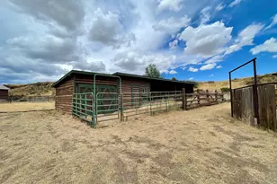 183 N Becker Lake Rd, Springerville, AZ 85938 - Photo 38