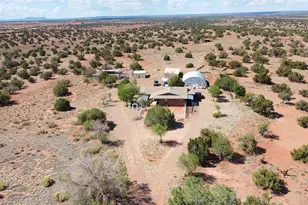 138 Jeff Lake Rd, Concho, AZ 85924 - Photo 2