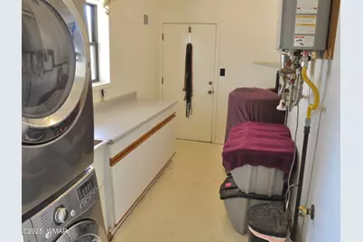 138 Jeff Lake Rd, Concho, AZ 85924 - Photo 16