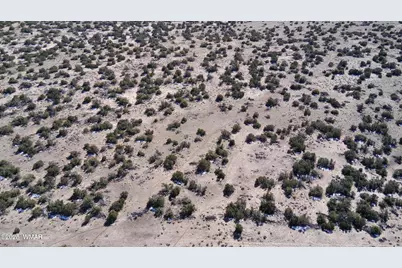 004B N N7411, Saint Johns, AZ 85936 - Photo 2