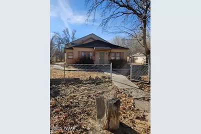 120 S 4th Street, Saint Johns, AZ 85936 - Photo 1