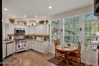2041 W Pineview Drive, Show Low, AZ 85901 - Photo 8