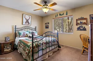 2086 Pinewood Dr, Overgaard, AZ 85933 - Photo 14