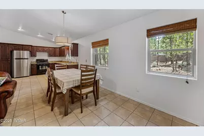 921 E Lauren Court, Show Low, AZ 85901 - Photo 12