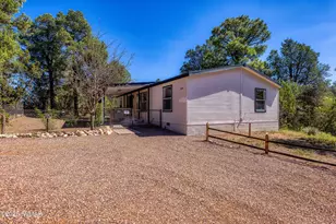 3149 Tonto Dr, Overgaard, AZ 85933 - Photo 18