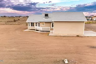 502 N 1100 St, Taylor, AZ 85939 - Photo 8