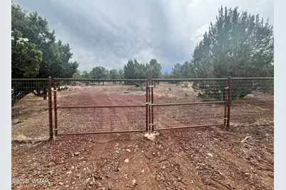 12 N 8401, Vernon, AZ 85940 - Photo 1