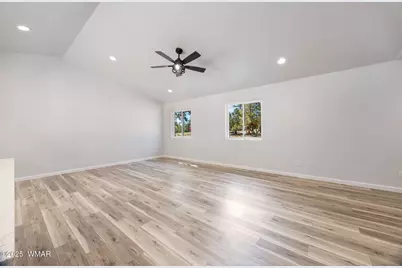 1982 Christmas Pine, Overgaard, AZ 85933 - Photo 10