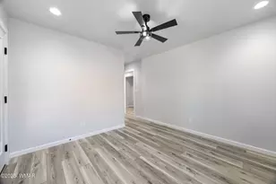 1982 Christmas Pine, Overgaard, AZ 85933 - Photo 18