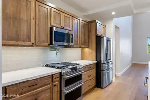 2268 Roundabout Cir, Overgaard, AZ 85933 - Photo 20