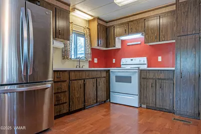 4381 W Adams, Show Low, AZ 85901 - Photo 6