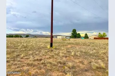 870 W Iris Road, Paulden, AZ 86334 - Photo 6