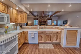 2566 Village Loop, Pinetop, AZ 85935 - Photo 6