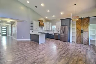 221 N Canyon Loop, Show Low, AZ 85901 - Photo 18