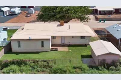 1203 Heywood Avenue, Holbrook, AZ 86025 - Photo 2